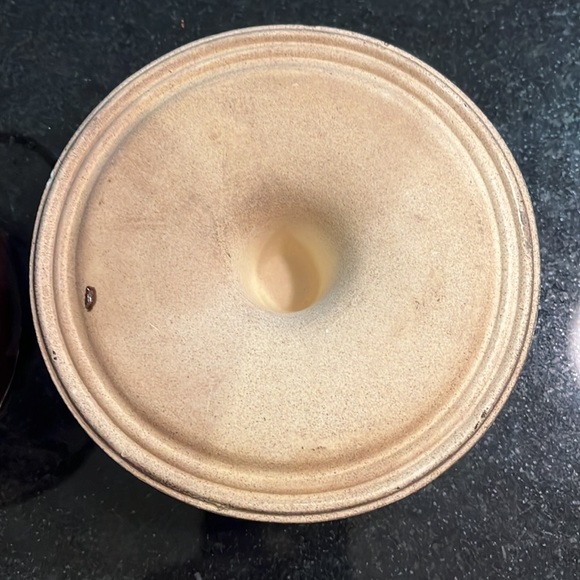 Small Brown Glazed Crock With Seal and Metal Handle Closure - Picture 11 of 11